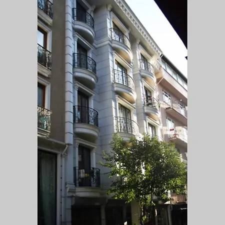 Brand New Flat Close To Everywhere Apartmán